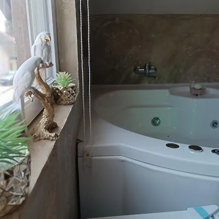 Jacuzzy Andjela Apartamento