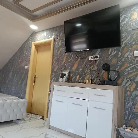 Apartment Jacuzzy Andjela *