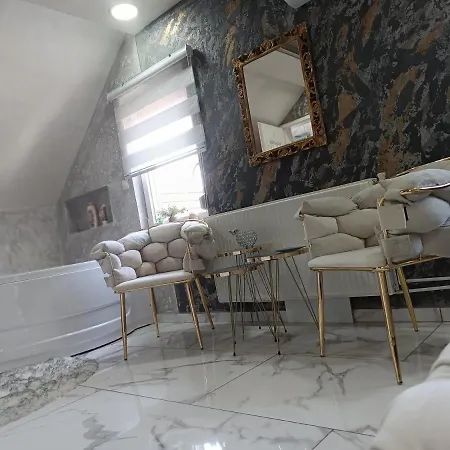 Jacuzzy Andjela Apartment Subotica
