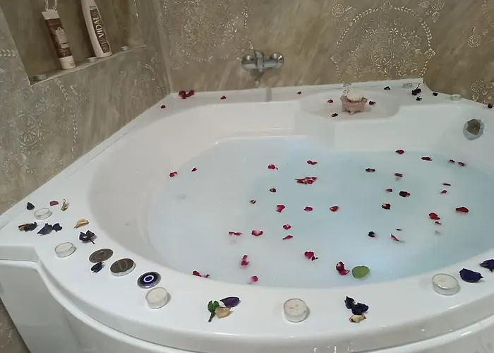 Jacuzzy Andjela 수보티차