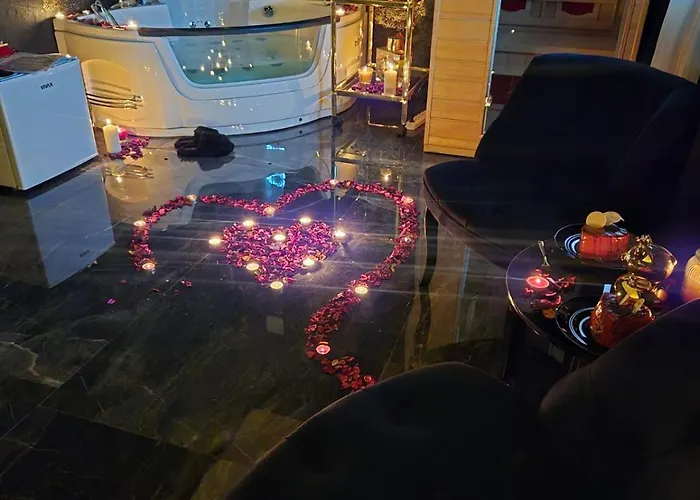 Jacuzzy Andjela * 수보티차